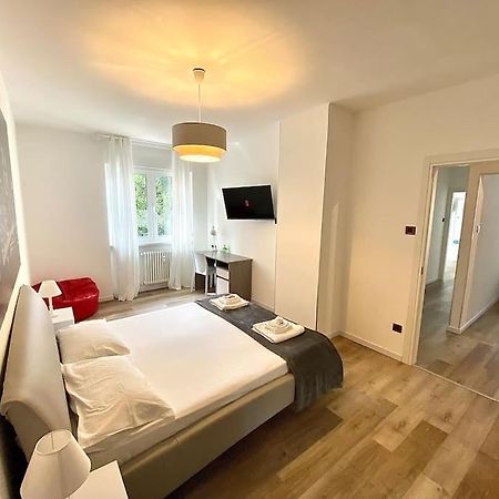 10Min From Center, 3 Bedroom Apartment With Balcony Trento Esterno foto