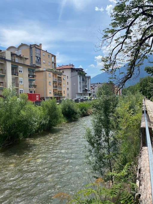 10Min From Center, 3 Bedroom Apartment With Balcony Trento Esterno foto