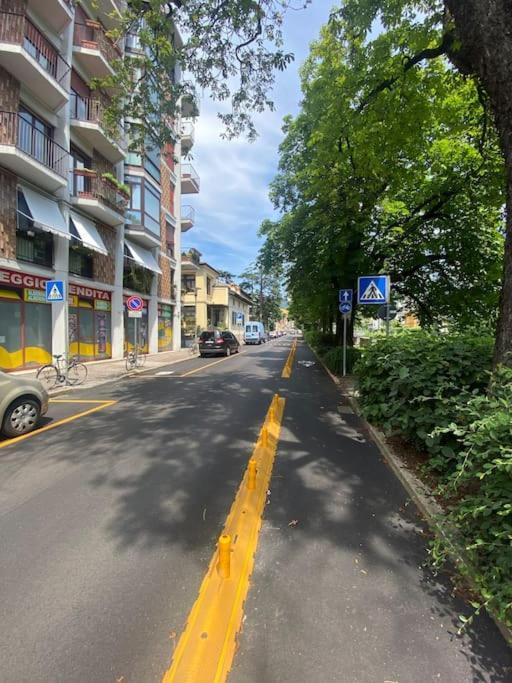 10Min From Center, 3 Bedroom Apartment With Balcony Trento Esterno foto