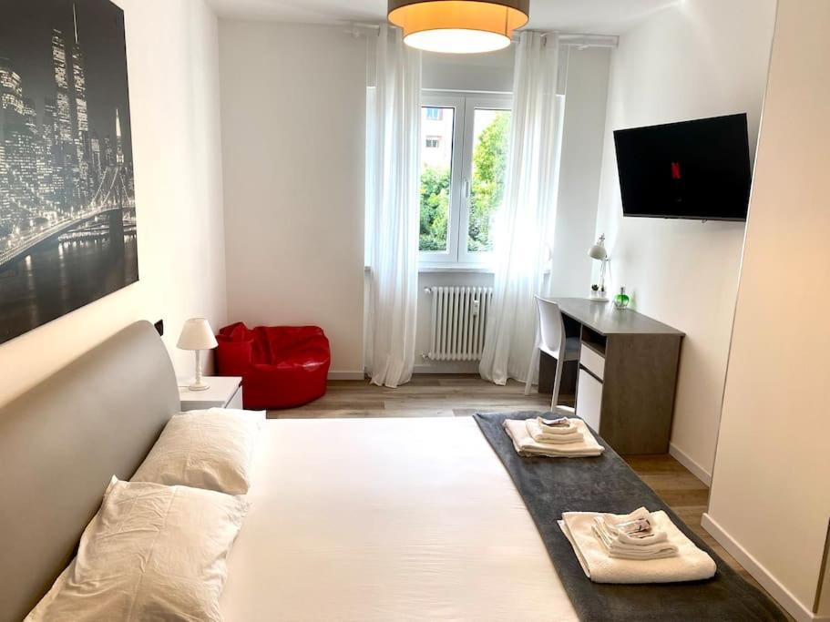 10Min From Center, 3 Bedroom Apartment With Balcony Trento Esterno foto