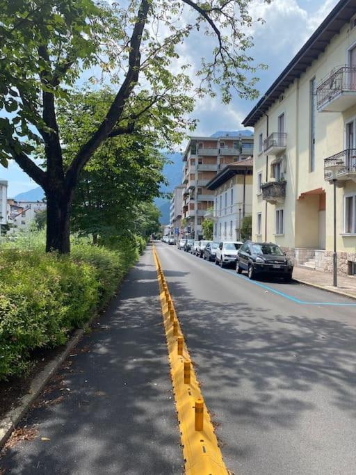 10Min From Center, 3 Bedroom Apartment With Balcony Trento Esterno foto