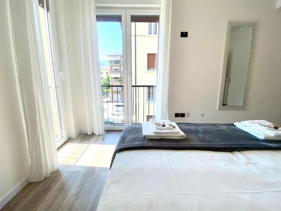 10Min From Center, 3 Bedroom Apartment With Balcony Trento Esterno foto